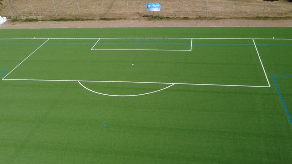 Terrain de foot à Cognin - MMO